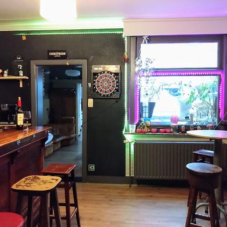 Vakantiewoning In Mol Centrum Met Eigen Bar "Casacuriosa" Exteriér fotografie