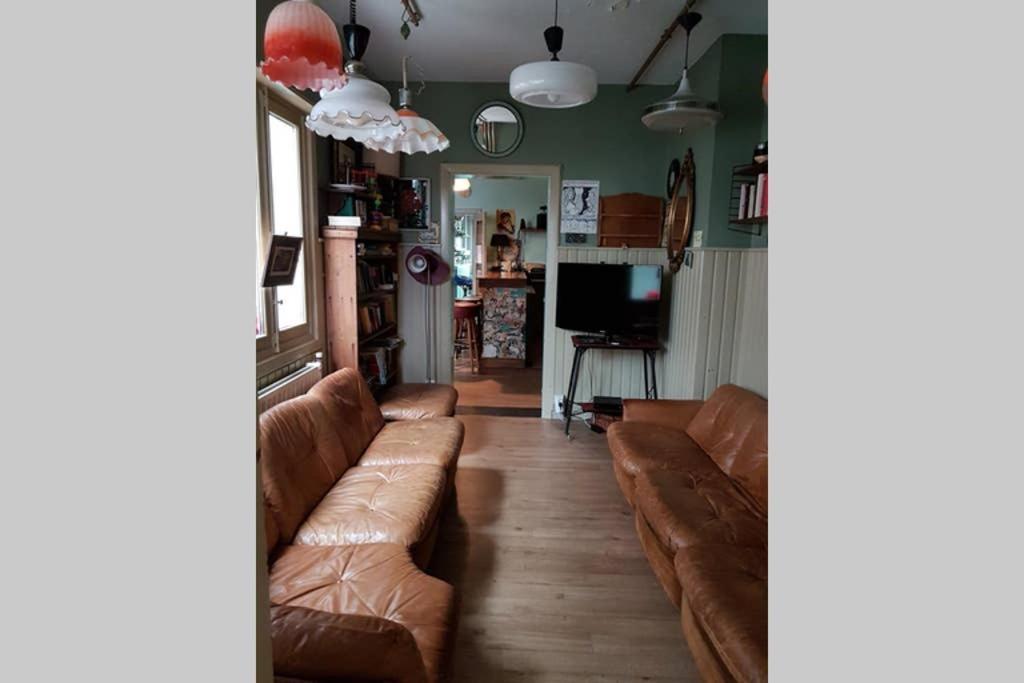 Vakantiewoning In Mol Centrum Met Eigen Bar "Casacuriosa" Exteriér fotografie