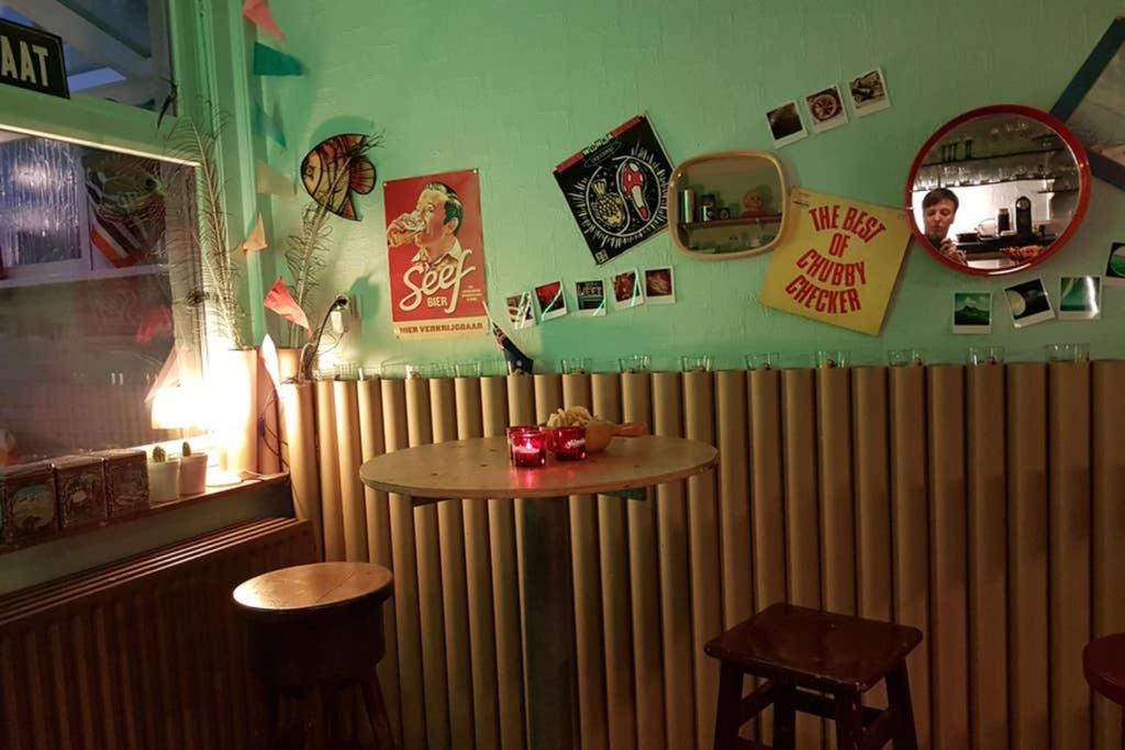 Vakantiewoning In Mol Centrum Met Eigen Bar "Casacuriosa" Exteriér fotografie